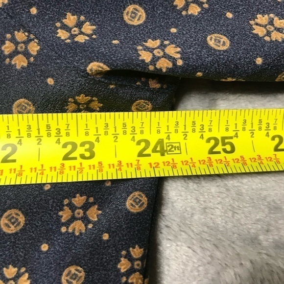 Vintage Rena Rowan for Seville Button Down Long Sleeve Printed Blouse Size 16 - Picture 9 of 10